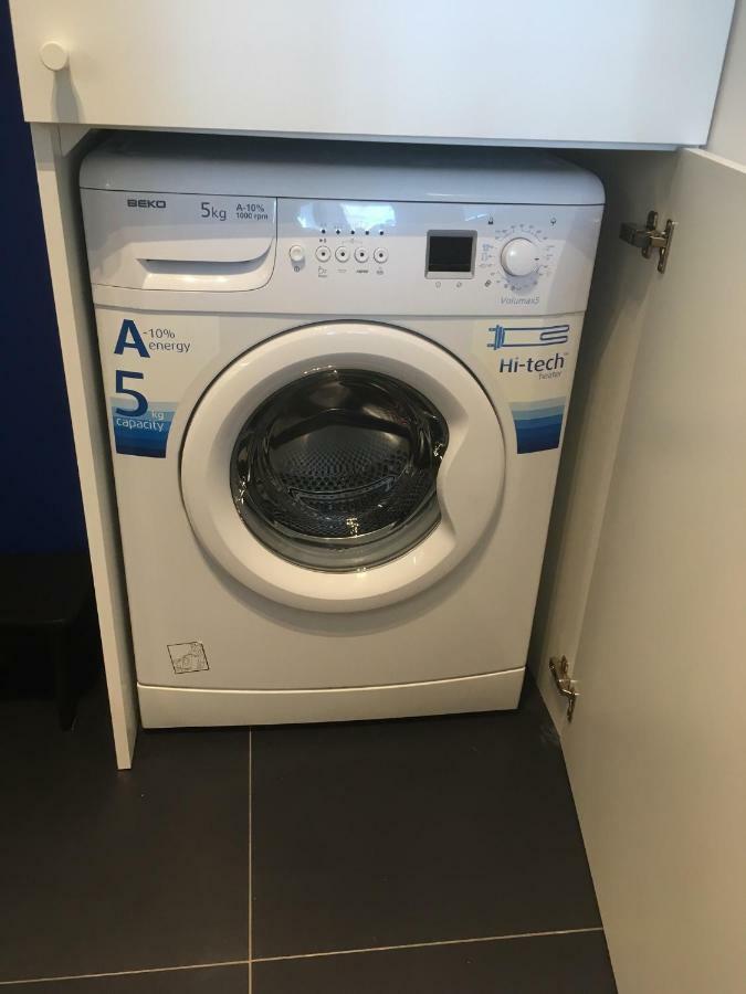 Apartament Chlodna Near To City Center Appartement Warschau Buitenkant foto